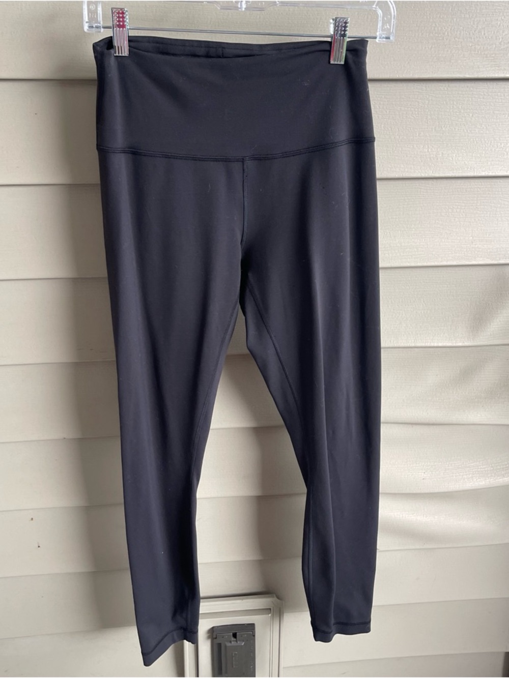 Lululemon Wunder Train 26” High-Rise Black Everlux Women's Leggings  Size 8